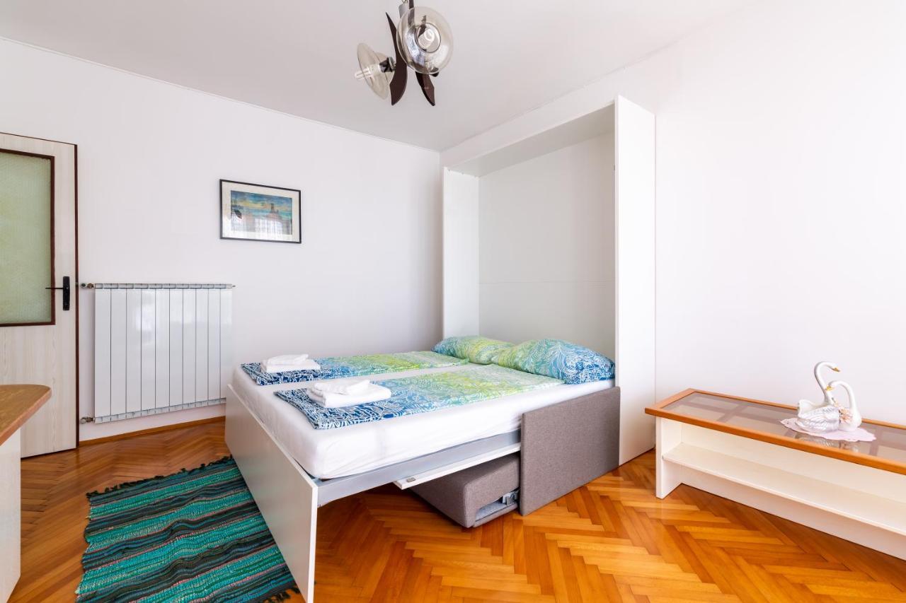 Apartment Lemut Portorož Buitenkant foto