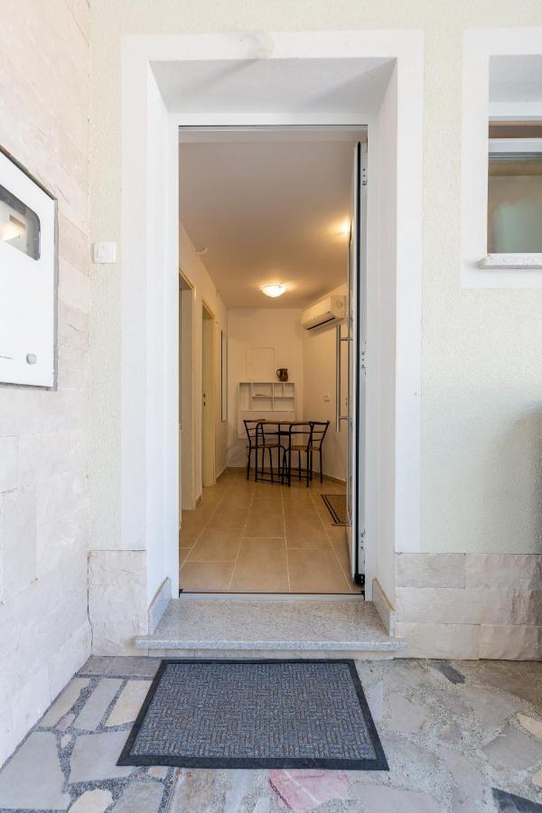 Apartment Lemut Portorož Buitenkant foto